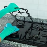 different ways to clean black stove top